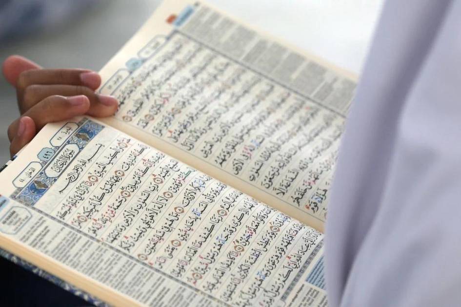 Malayziyada Qur’onni tahqirlagan talaba hibsga olindi